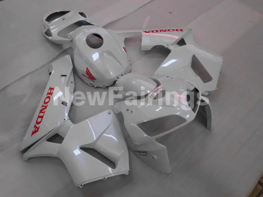 All Pearl White with red decals Factory Style - CBR600RR