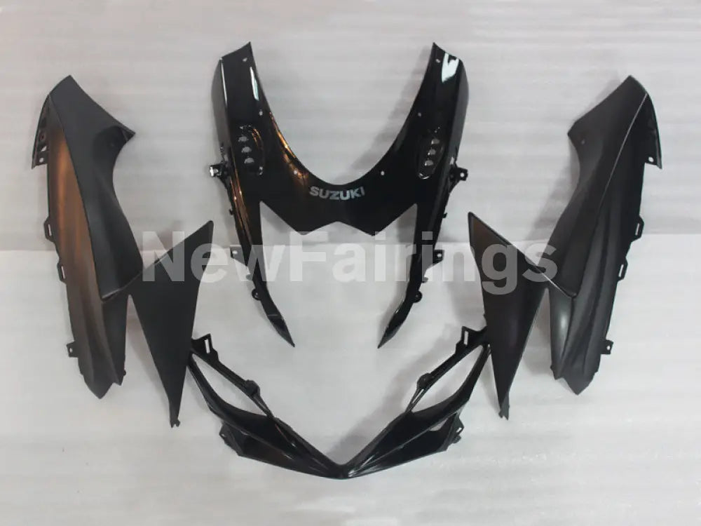 Black and Matte Factory Style - GSX-R750 11-24 Fairing Kit