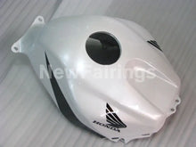 Load image into Gallery viewer, Black and Pearl White Factory Style - CBR600RR 05-06 Fairing