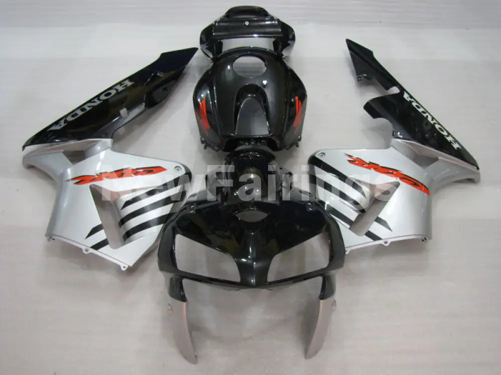 Black and Silver Factory Style - CBR600RR 05-06 Fairing Kit