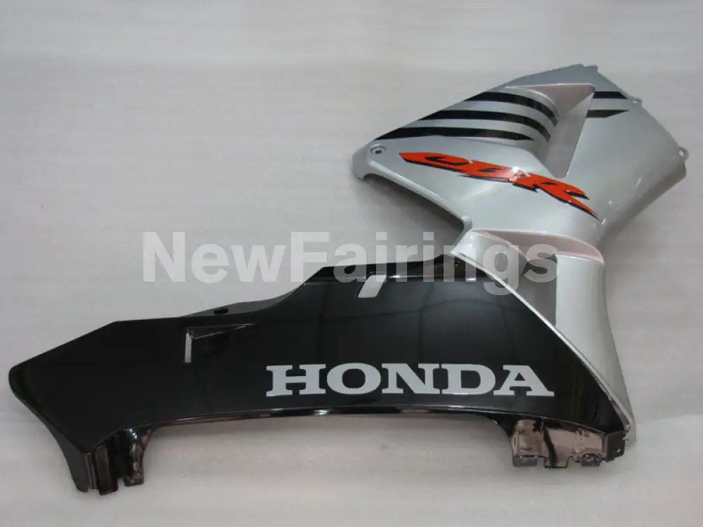 Black and Silver Factory Style - CBR600RR 05-06 Fairing Kit