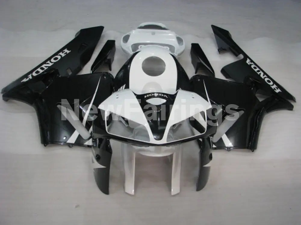 Black and White Factory Style - CBR600RR 05-06 Fairing Kit -