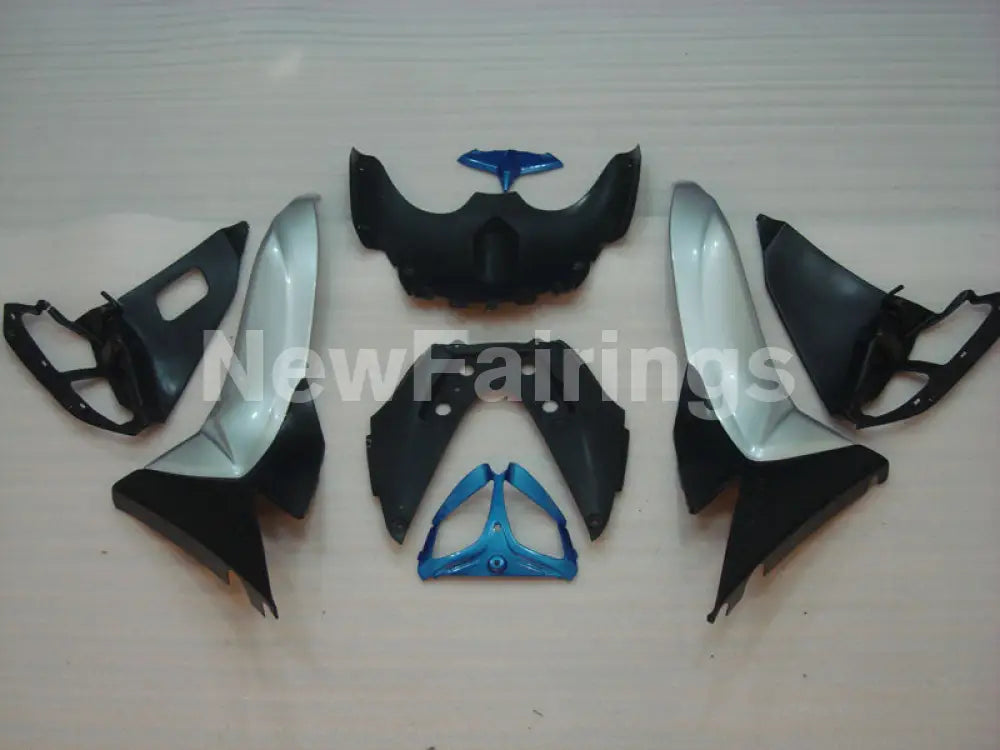 Blue and White Factory Style - GSX - R1000 09 - 16 Fairing
