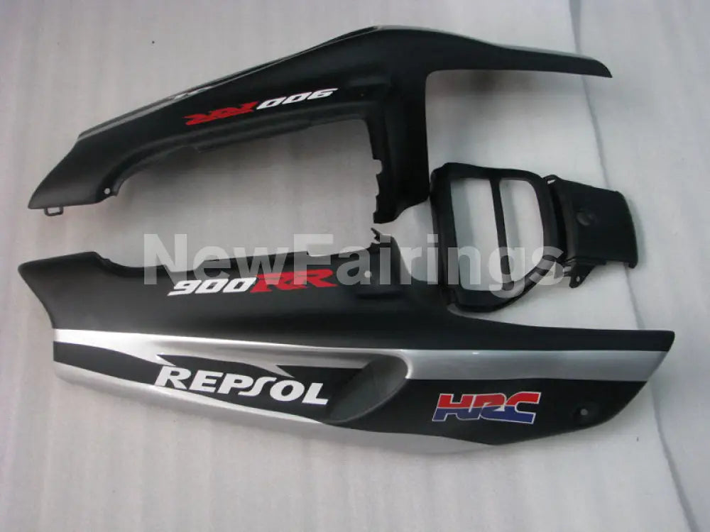Matte Black and Silver Repsol - CBR 900 RR 94-95 Fairing Kit