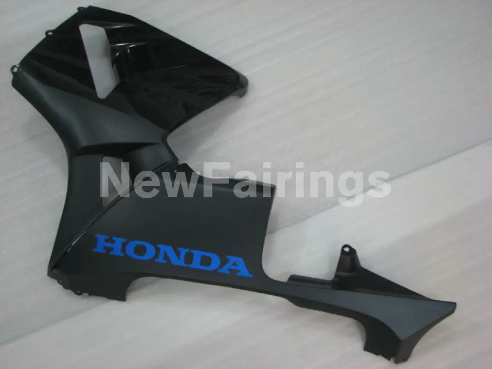 Matte Black with blue decals Factory Style - CBR600RR 03-04