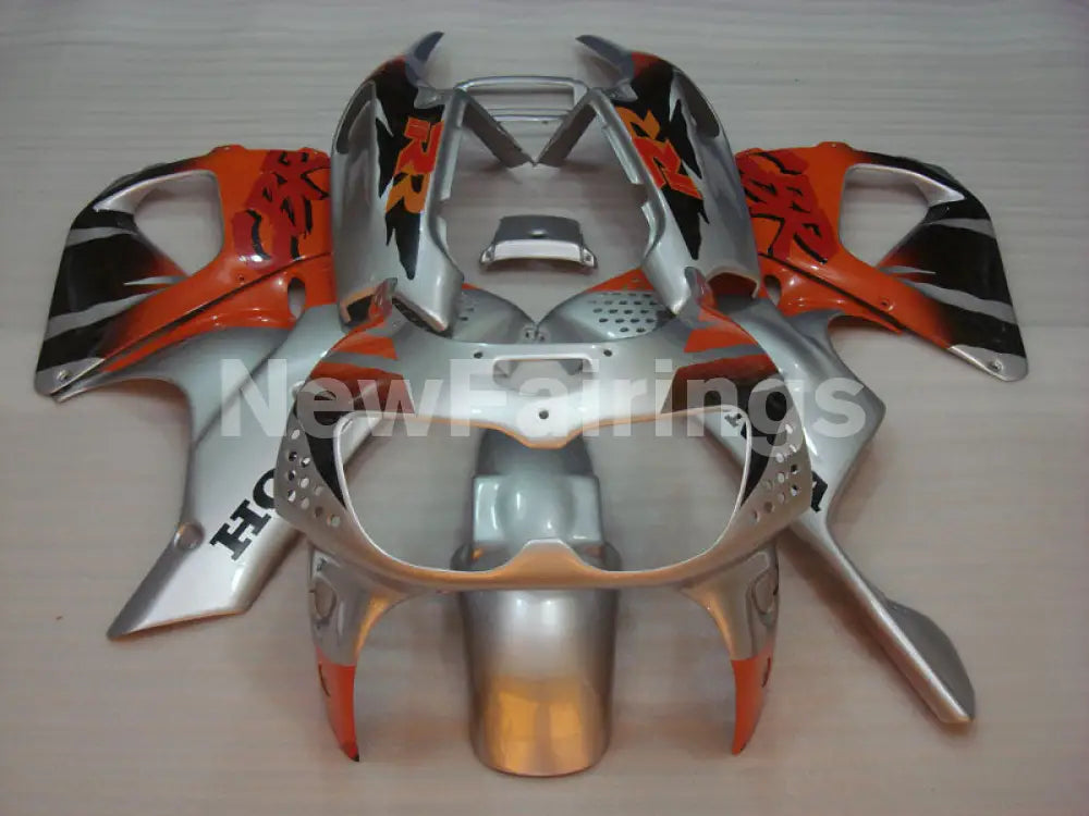 Orange and Silver Factory Style - CBR 900 RR 94-95 Fairing