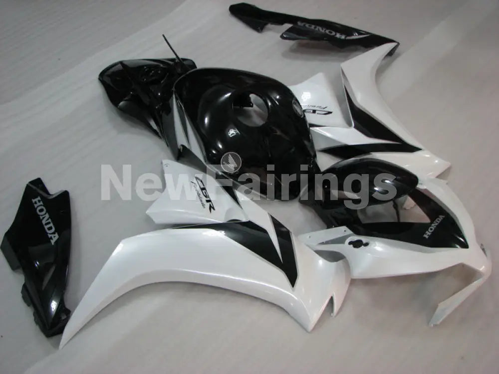 Pearl White and Black Factory Style - CBR1000RR 12-16