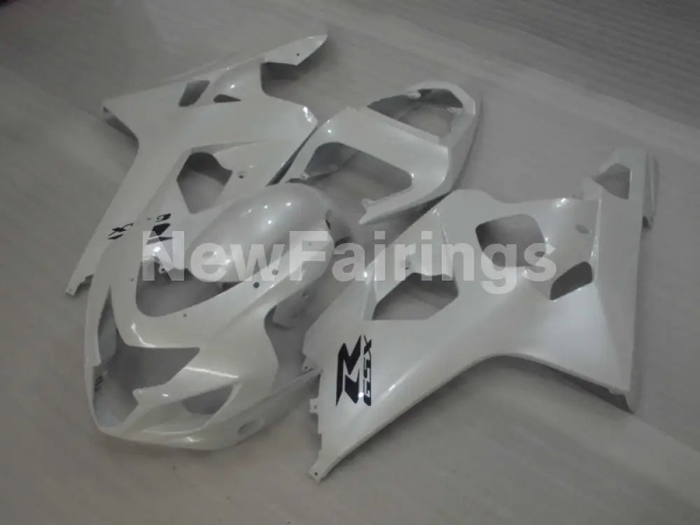 Pearl White with Black Decals Factory Style - GSX-R600 04-05