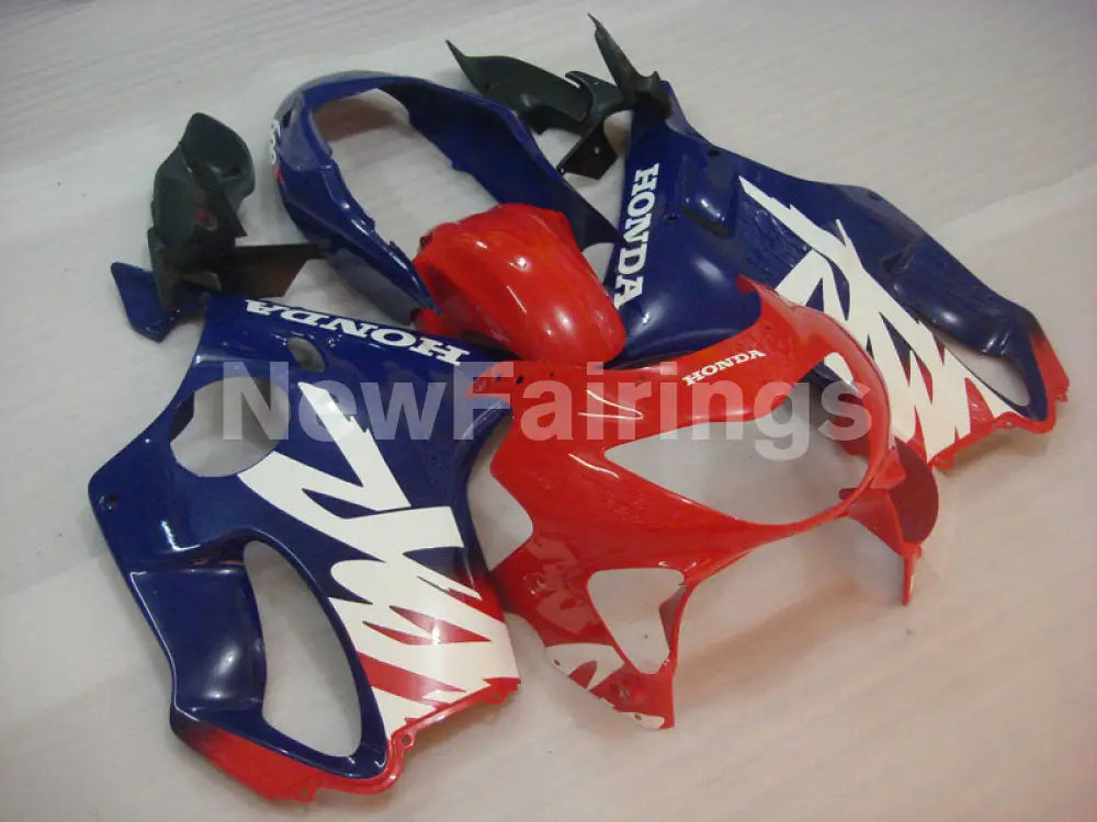 Red and Blue White Factory Style - CBR600 F4 99-00 Fairing