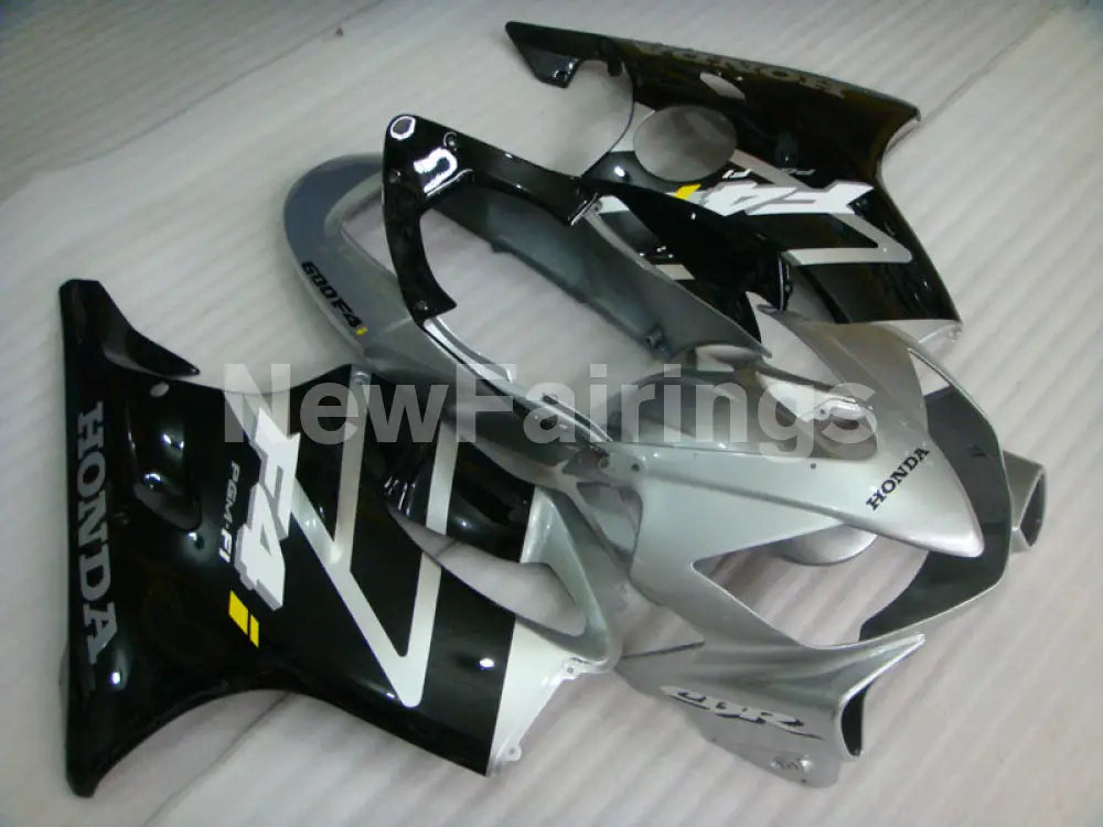 Silver and Black Factory Style - CBR600 F4i 04-06 Fairing