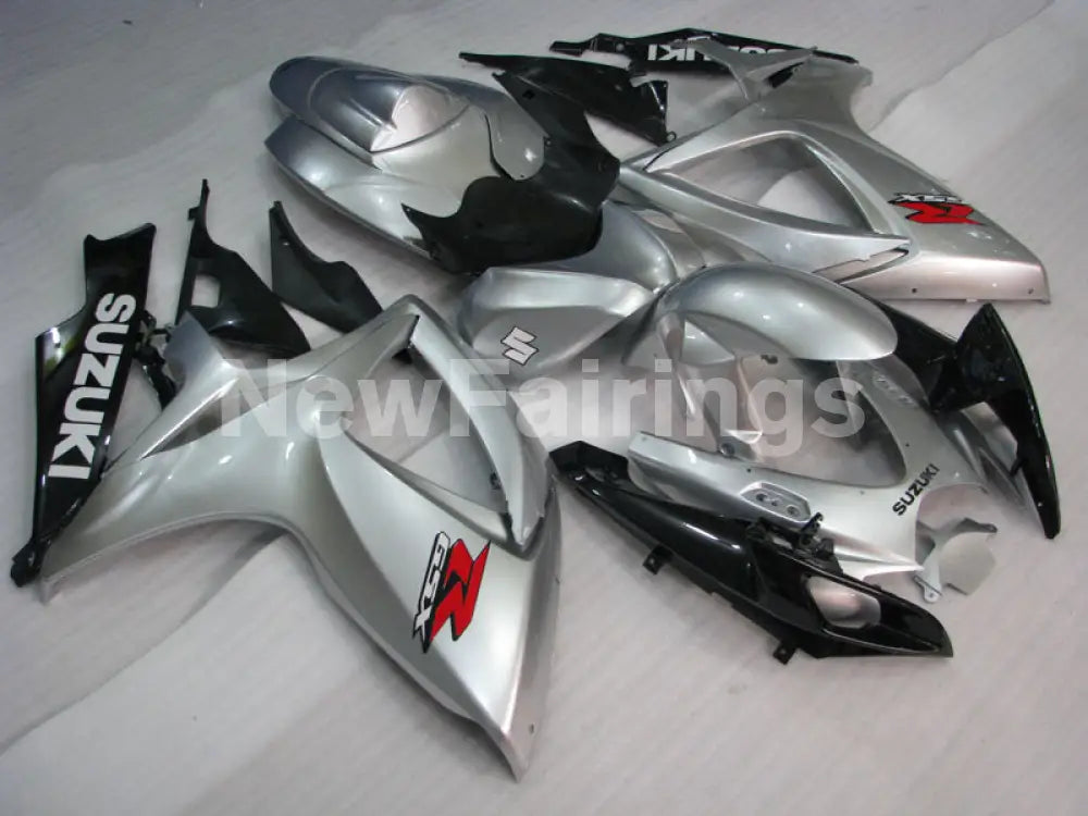 Silver and Black Factory Style - GSX-R600 06-07 Fairing Kit