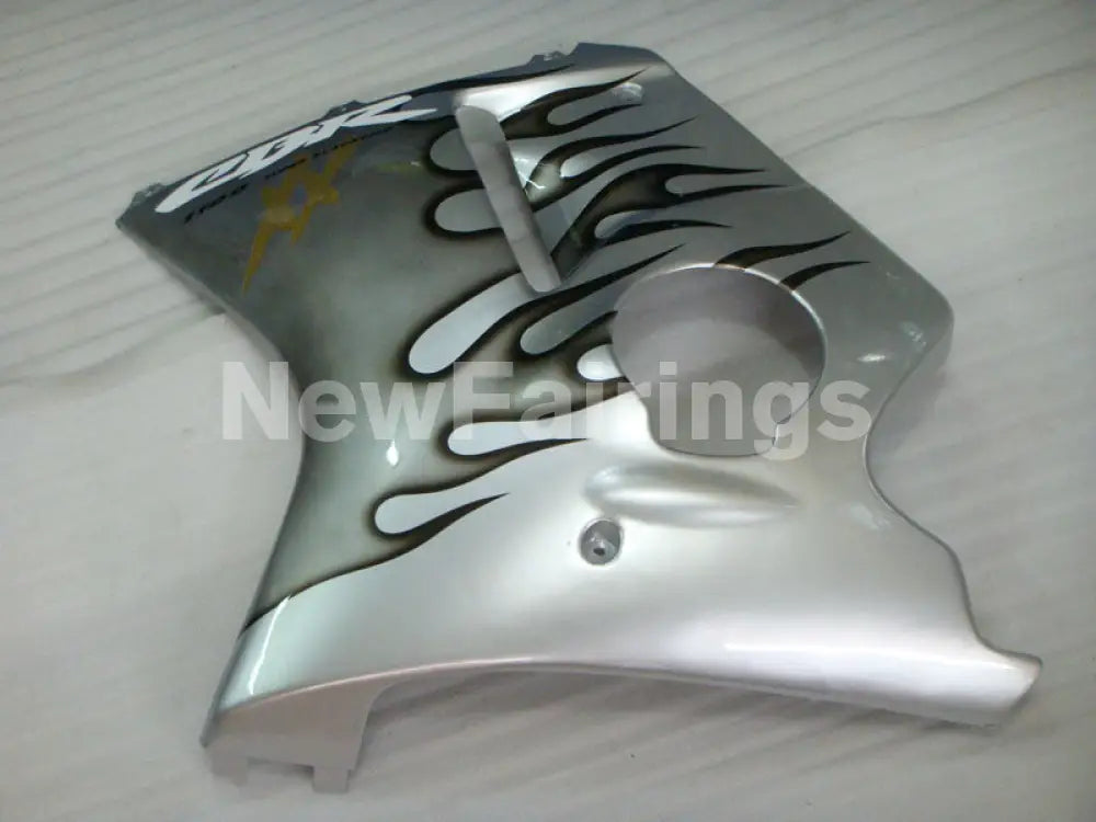 Silver and Black Flame - CBR 1100 XX 96-07 Fairing Kit -