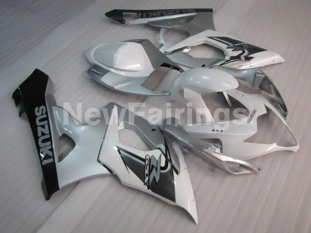 Silver and White Black Factory Style - GSX - R1000 05 - 06