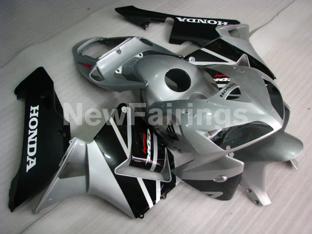 Silver Black Factory Style - CBR600RR 05-06 Fairing Kit -