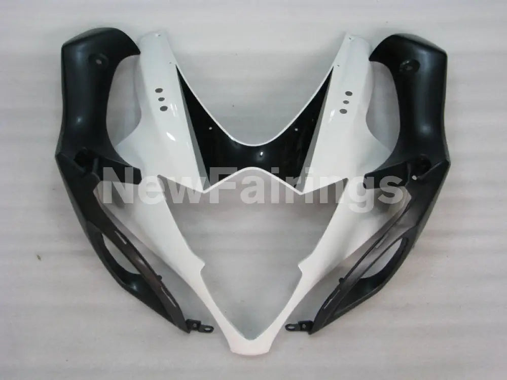 White and Black Factory Style - GSX - R1000 05 - 06 Fairing