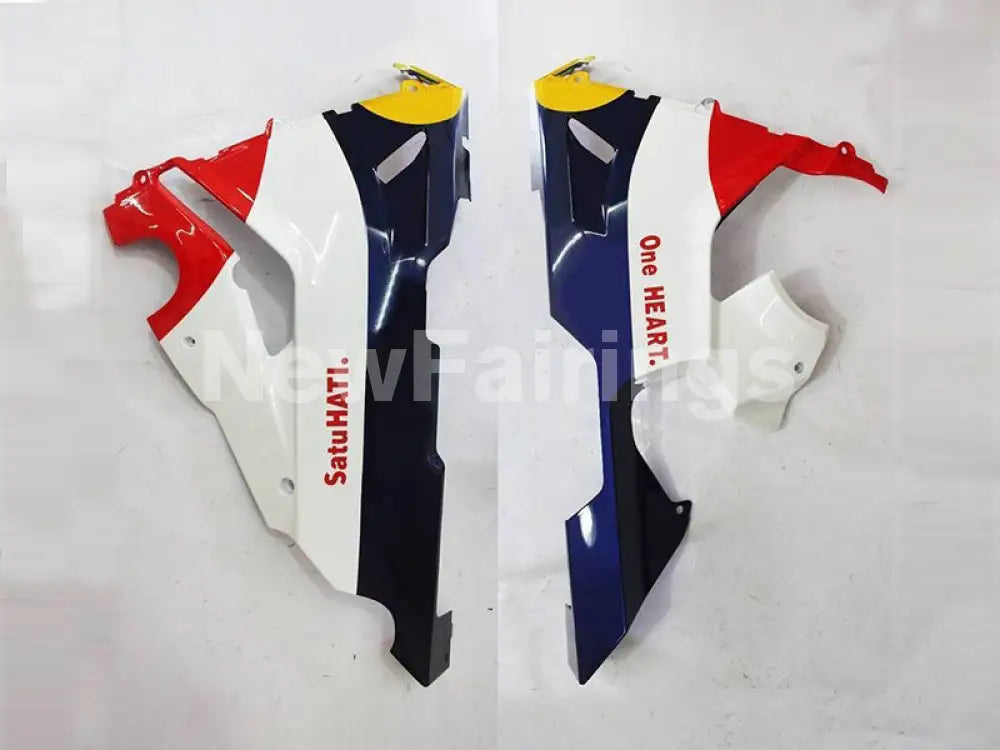 White and Orange Red Repsol - CBR1000RR 17-23 Fairing Kit -