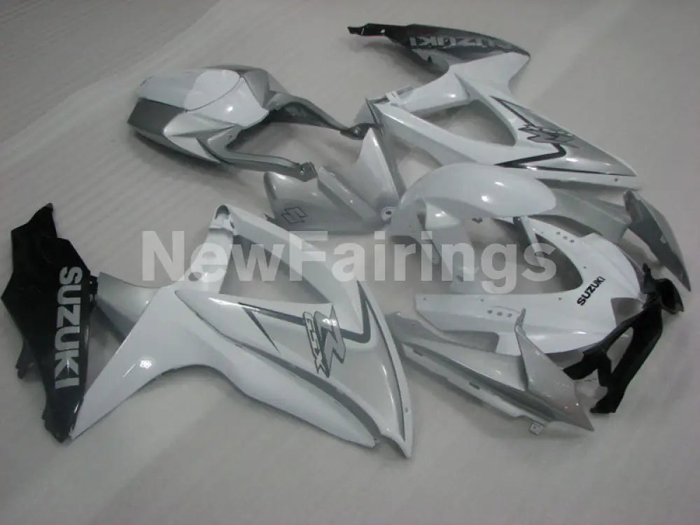 White and Silver Black Factory Style - GSX-R600 08-10