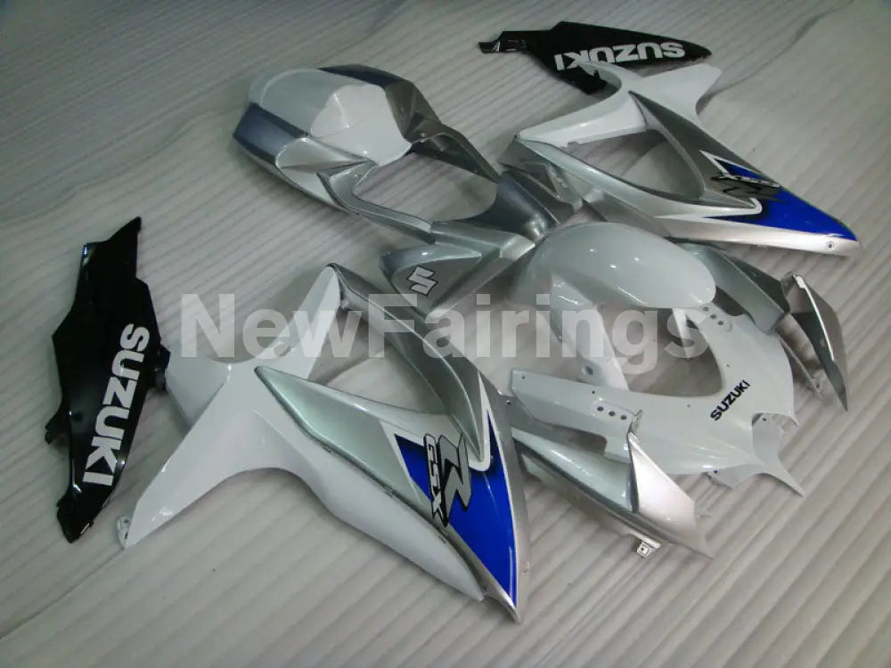 White and Silver Blue Factory Style - GSX-R600 08-10