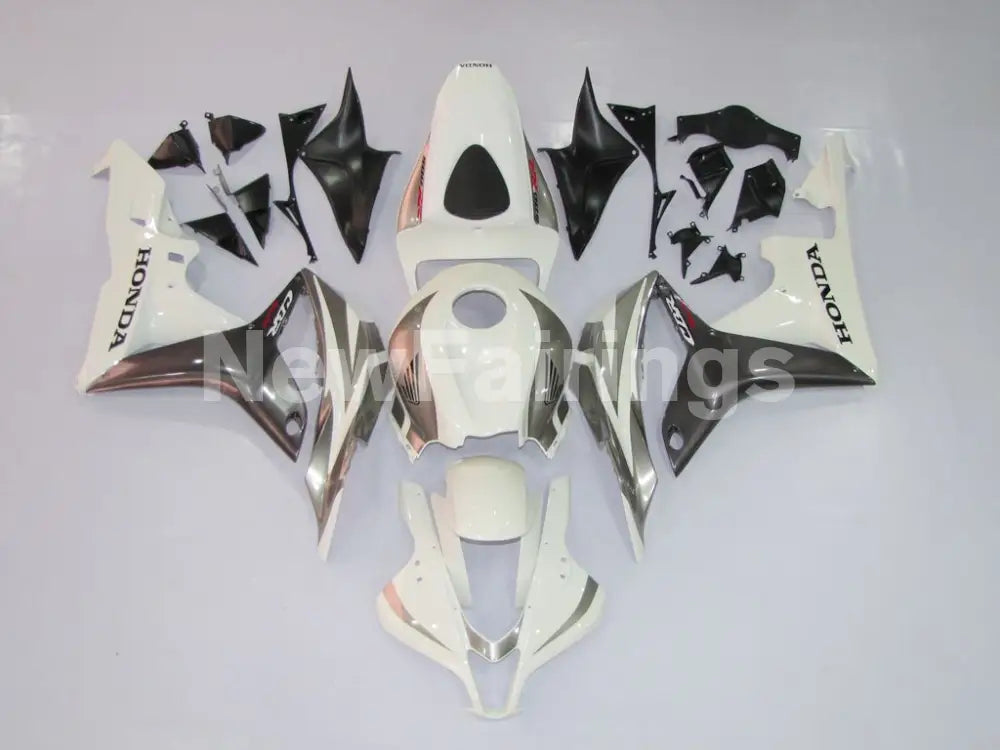 White and Silver Factory Style - CBR600RR 07-08 Fairing Kit