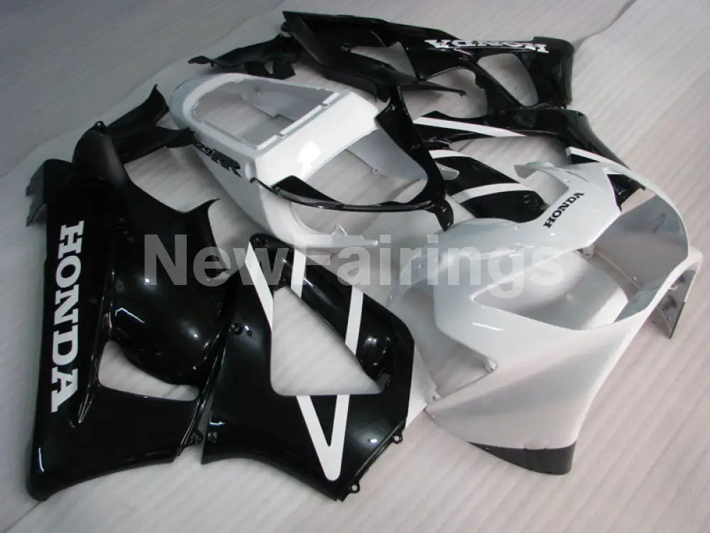 White Black Factory Style - CBR 929 RR 00-01 Fairing Kit -