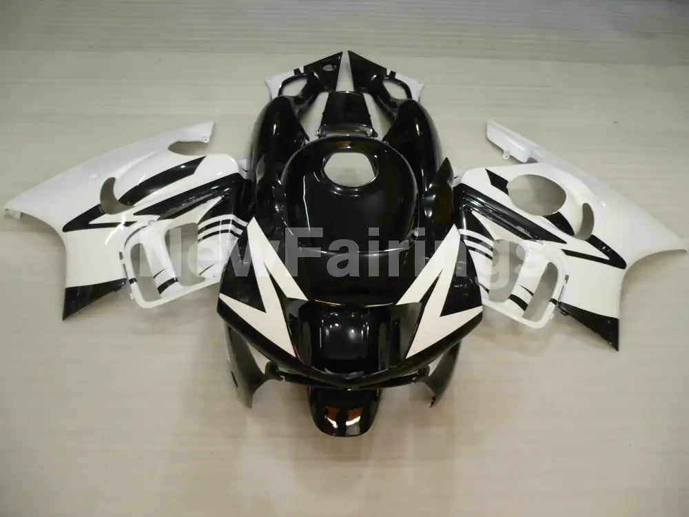 White and Black Factory Style - CBR600 F3 97-98 Fairing Kit