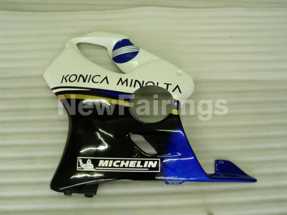 White and Blue Black Konica Minolta - CBR600 F4i 01-03