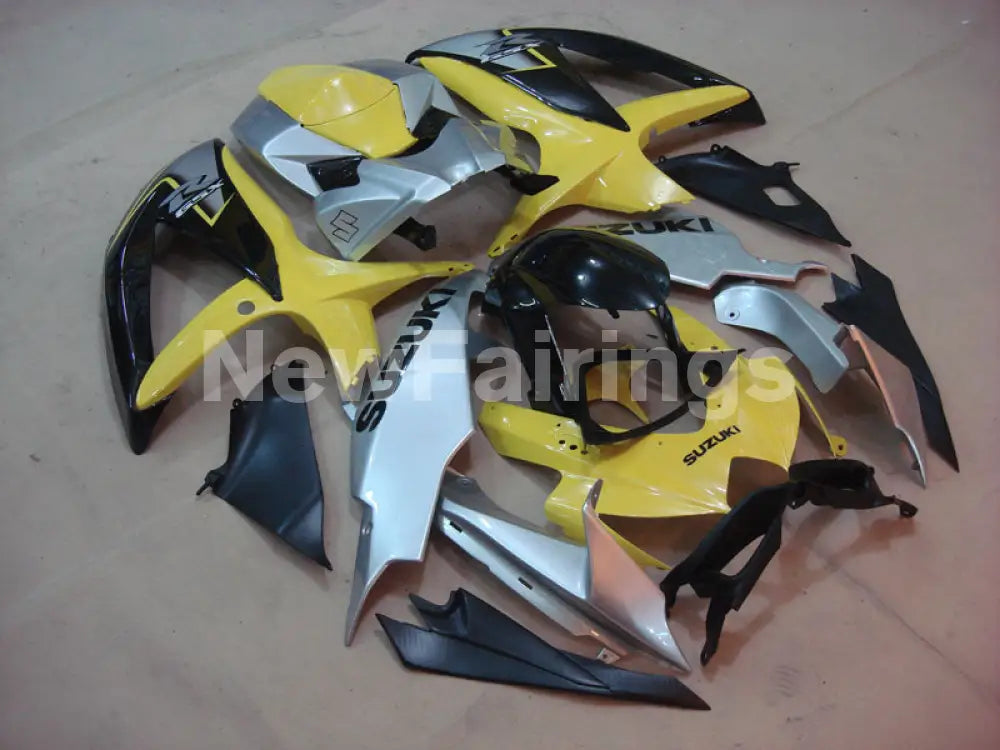 Yellow and Silver Black Factory Style - GSX-R750 08-10