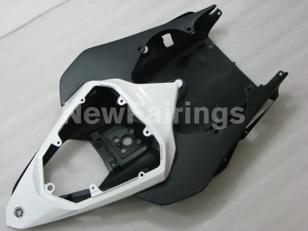 Pearl White and Matte Black Factory Style - YZF-R6 08-16 Fairing Kit Vehicles & Parts > Vehicle Parts & Accessories >