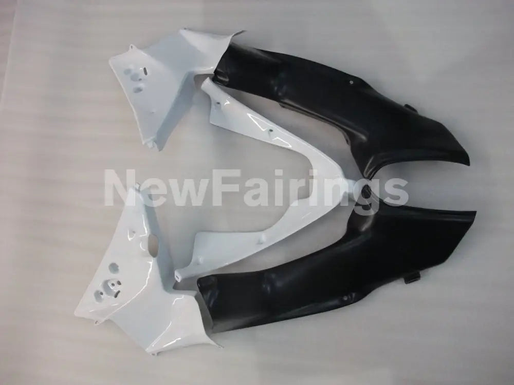 White and Silver Factory Style - CBR 929 RR 00-01 Fairing Kit