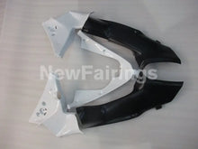 Load image into Gallery viewer, White and Silver Factory Style - CBR 929 RR 00-01 Fairing Kit